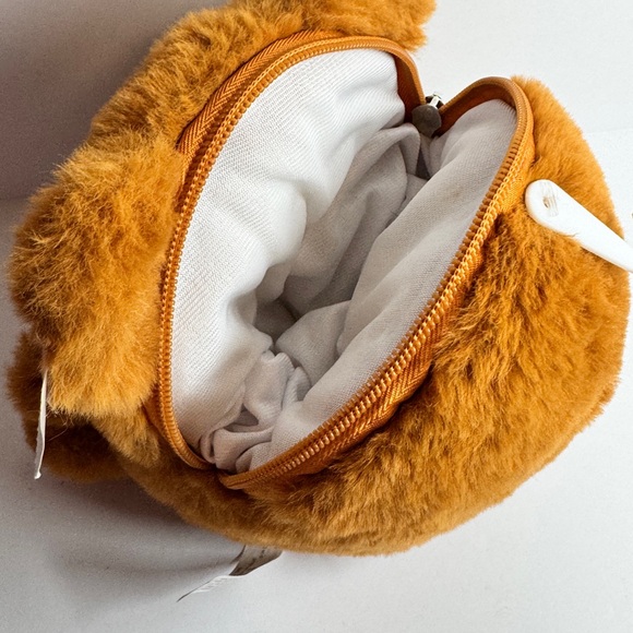 NWT American Greetings brown bear with zipper pocket - Picture 3 of 3